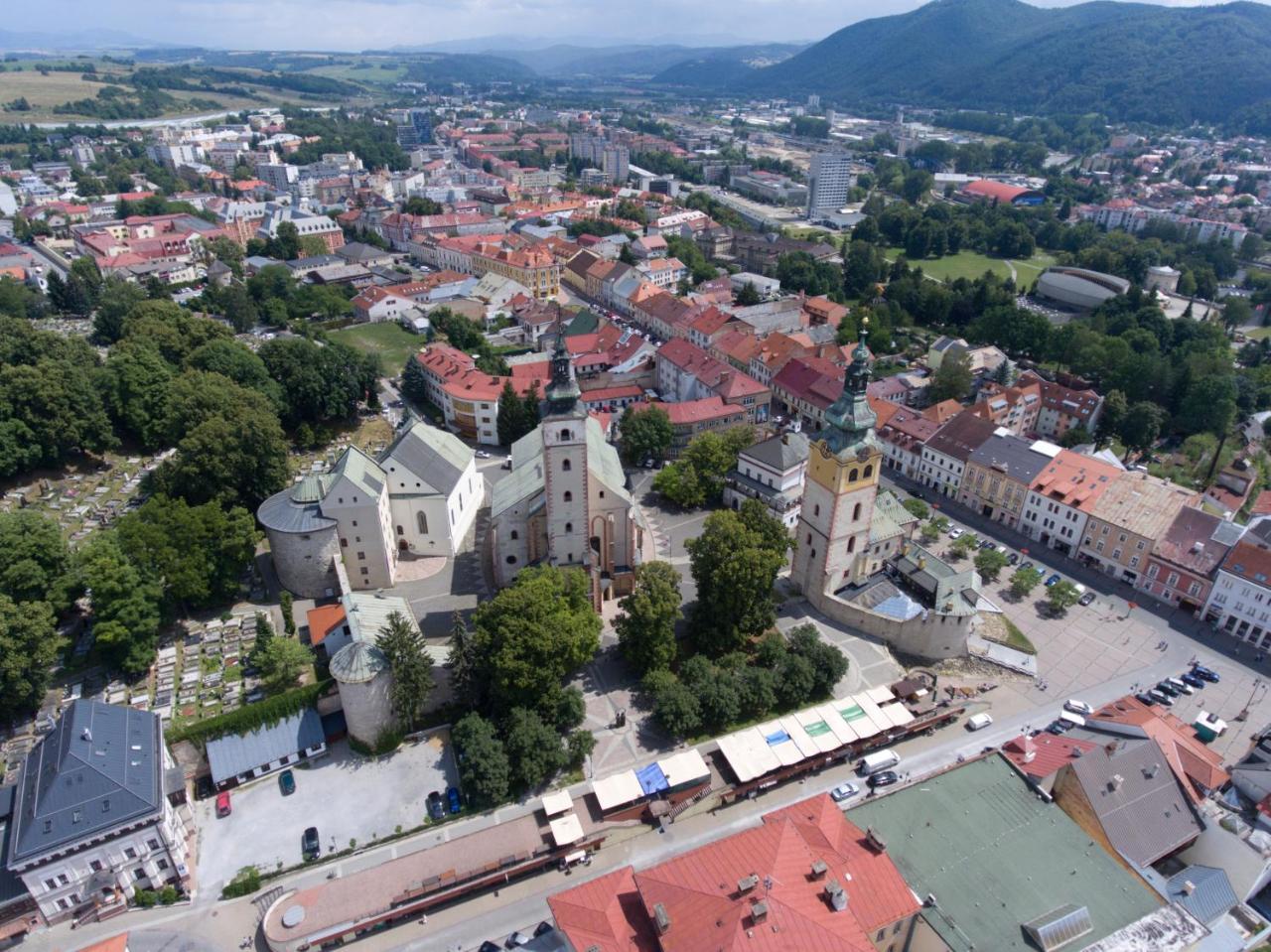 Hotel Lux Banská Bystrica Exterior foto